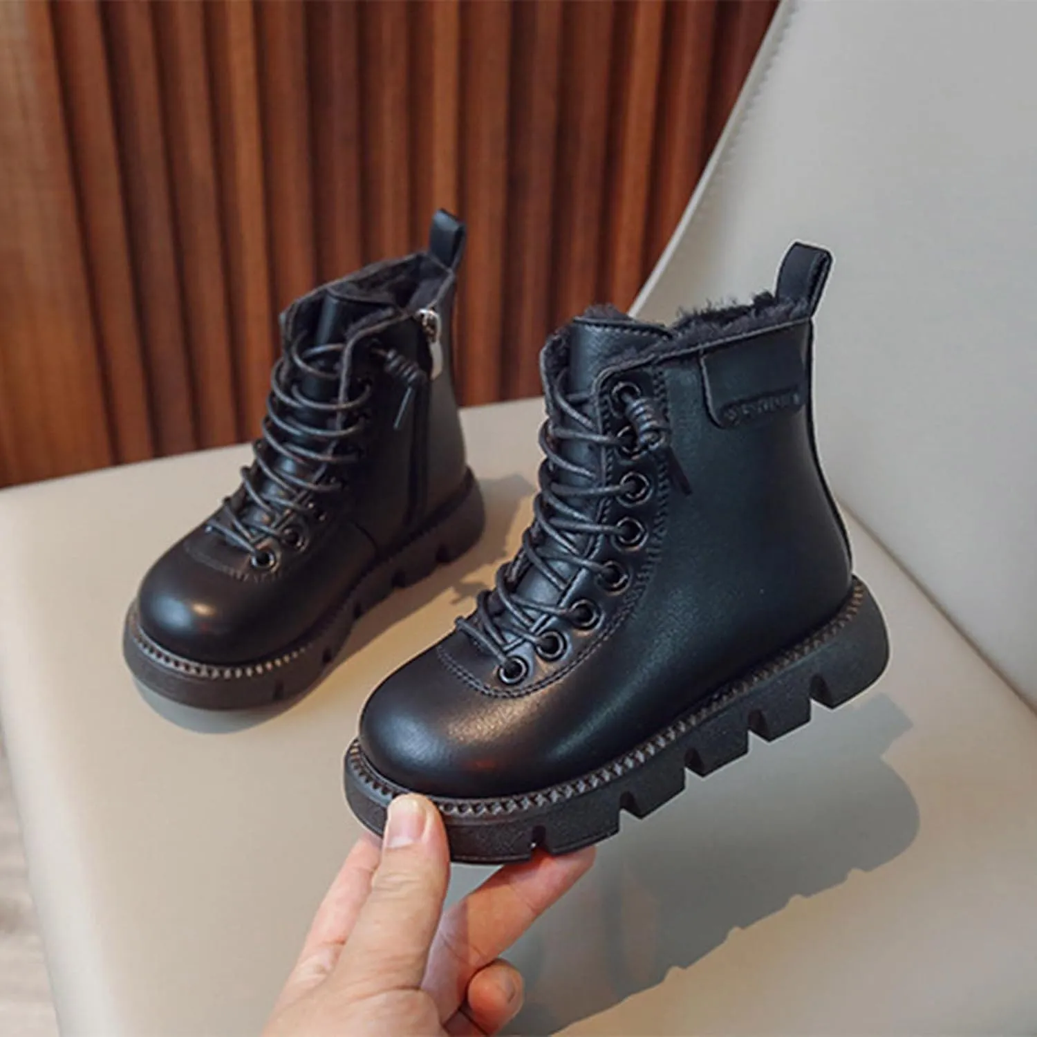Fashion Winter Children Boots Boys and Girls Ankle Boots Flat Bottom Non Slip High Top Plush Warm and Lavish Boots