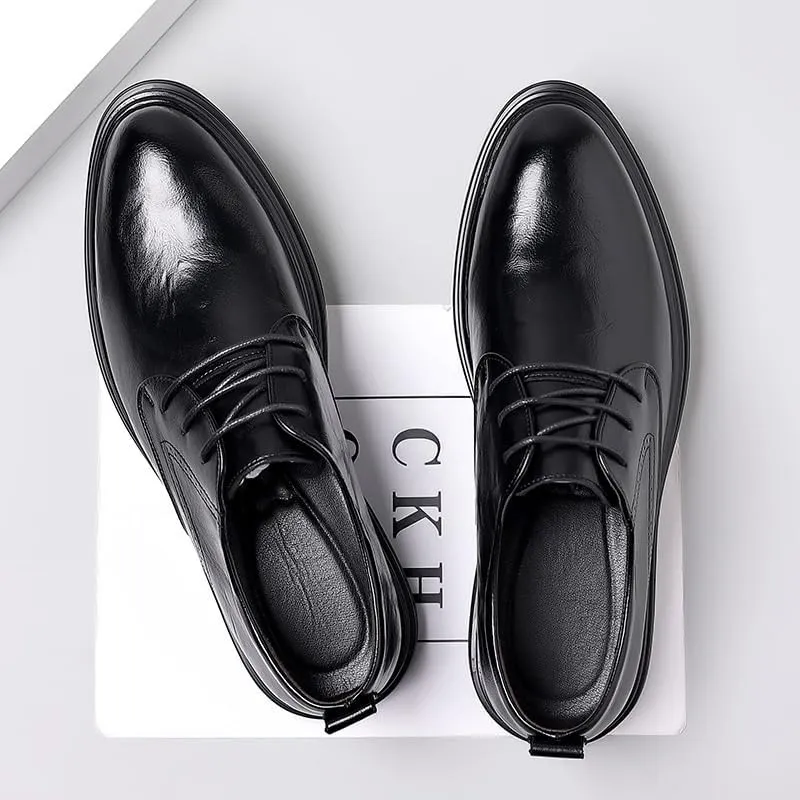 Men's Handmade Leather Modern Classic Lace up Leather Lined Perforated Dress Oxfords Shoes Men Brogue Business Shoes