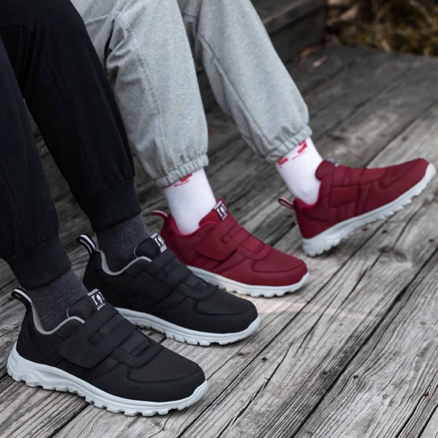 Outdoor Jogging Sneaker for Men Comfortable Lightweight Casual Walking Shoe Casual Soft Flat Soled Walking Shoes