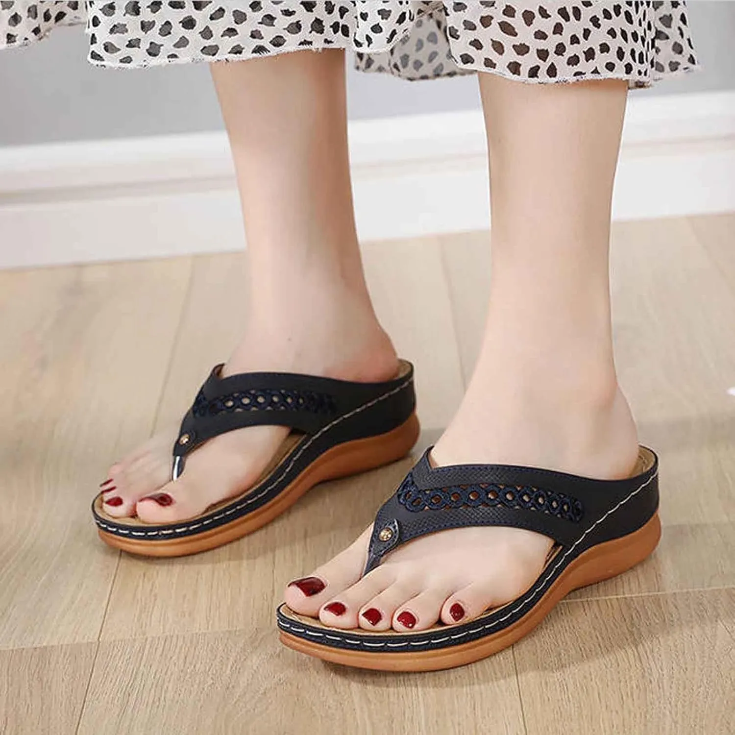 Women's Breathable Slip On Thong Sandals Comfortable Wedge Heel Flip Flops Lightweight For Daily Wear Spring